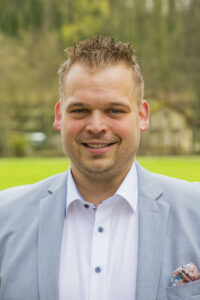 Mehr über den Artikel erfahren Maximilian Riedl #5